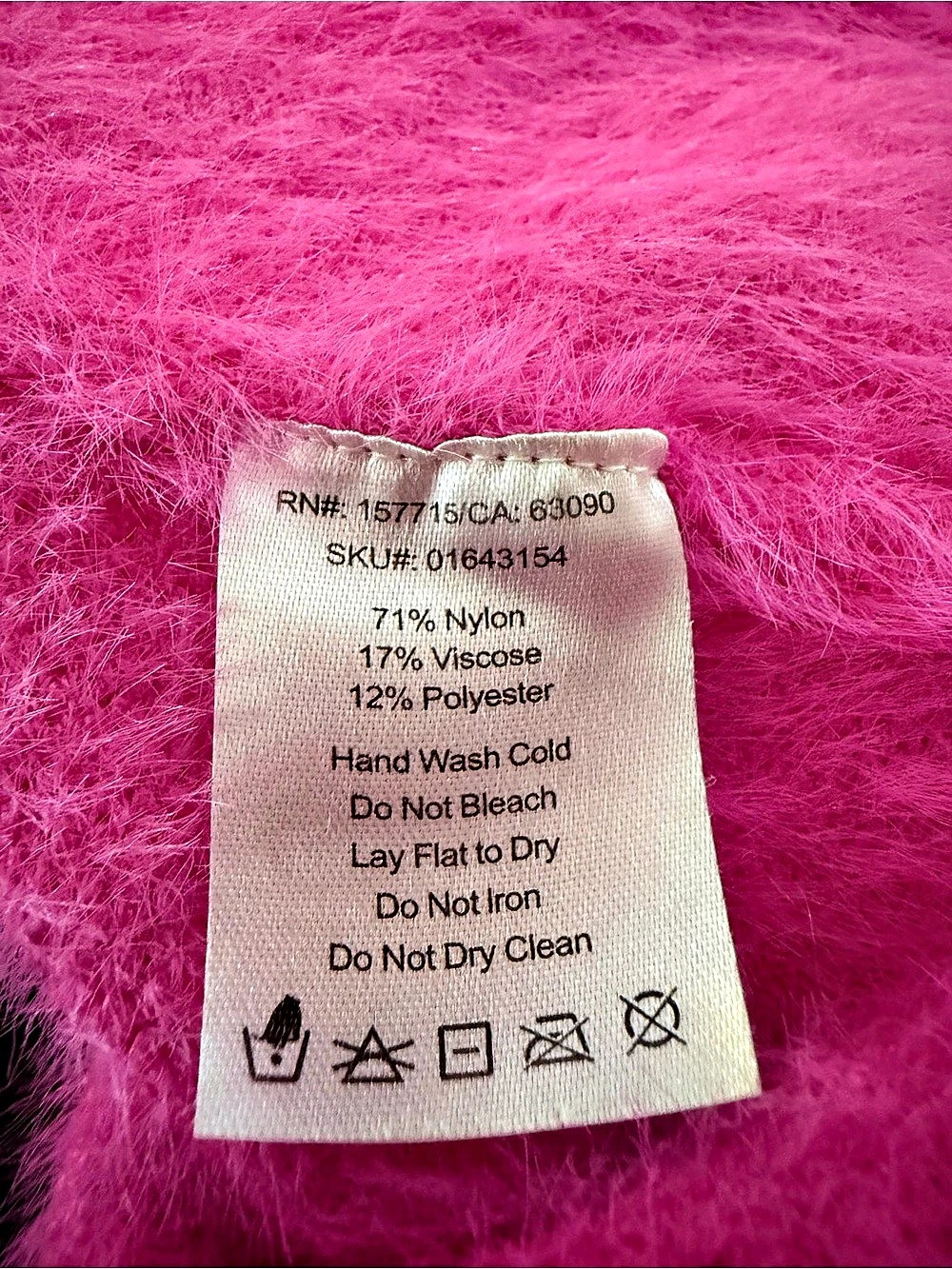 Barbie Cardigan Women's Size XL Pink & White Fuzzy 3-Button Long Sleeves - Picture 6 of 12